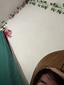 Snapshot of indiegirl666 chatting on March 2, 5:08 am indiegirl666 online show from March 2, 5:08 am