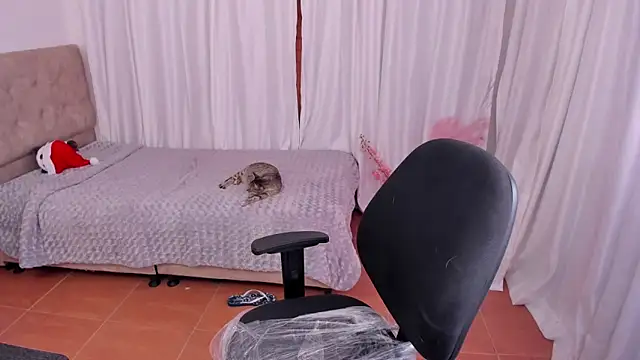 Victoryyy  online show from December 16, 8:26 pm