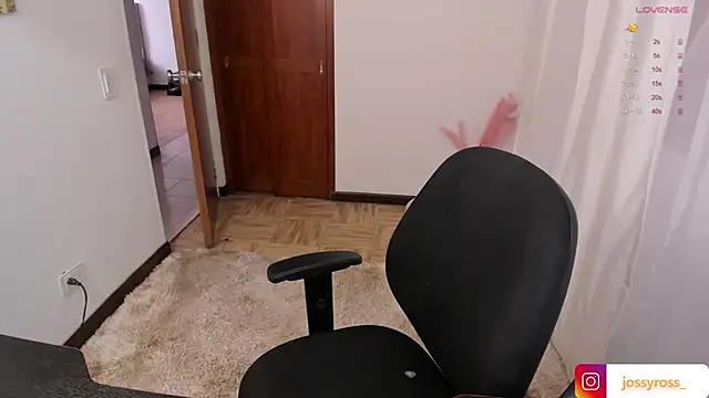 Victoryyy  online show from March 8, 8:46 pm