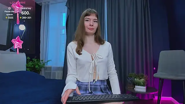 EvaSelin online show from February 8, 6:01 am