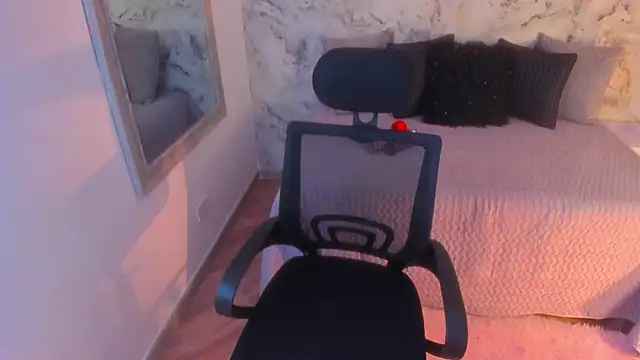 Bella desi  online show from March 9, 12:53 pm