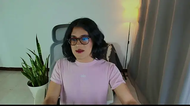 vitta alfayed online show from January 6, 9:50 pm