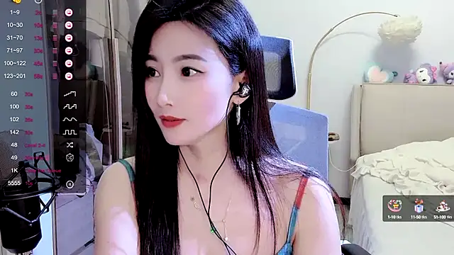 Snapshot of FeiFei-babe chatting on January 16, 8:25 pm FeiFei-babe online show from January 16, 8:25 pm