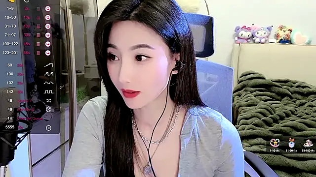 Snapshot of FeiFei-babe chatting on February 4, 8:38 pm FeiFei-babe online show from February 4, 8:38 pm