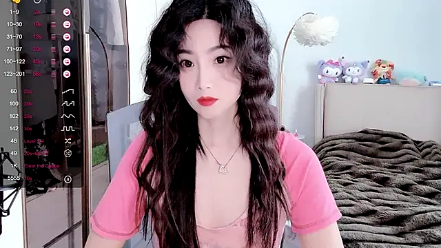 Snapshot of FeiFei-babe chatting on February 11, 4:44 am FeiFei-babe online show from February 11, 4:44 am