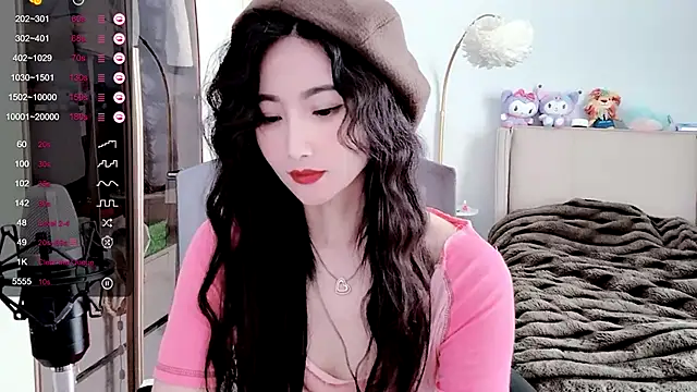 Snapshot of FeiFei-babe chatting on February 11, 7:54 am FeiFei-babe online show from February 11, 7:54 am