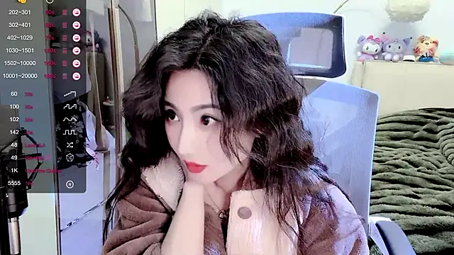 Snapshot of FeiFei-babe chatting on February 12, 6:08 am FeiFei-babe online show from February 12, 6:08 am