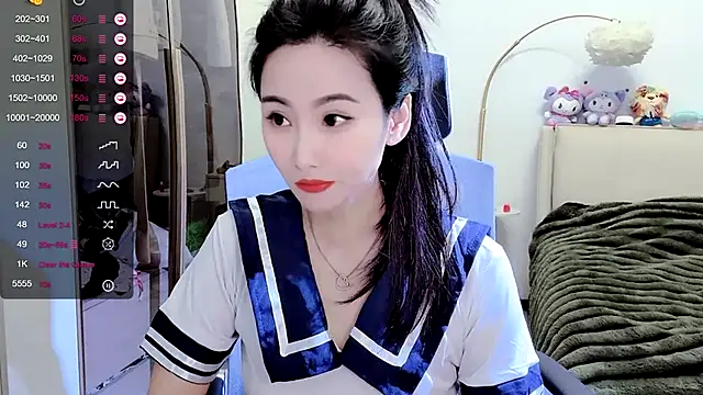 Snapshot of FeiFei-babe chatting on February 13, 2:52 pm FeiFei-babe online show from February 13, 2:52 pm