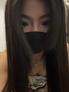 Snapshot of FeiFei-babe chatting on March 6, 1:35 pm FeiFei-babe online show from March 6, 1:35 pm