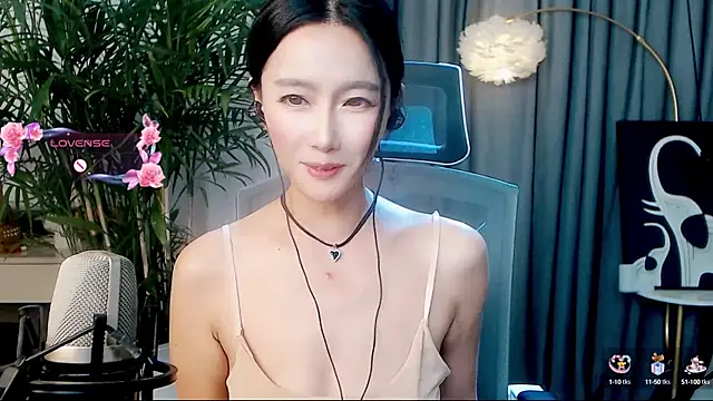 Snapshot of FeiFei-babe chatting on September 9, 6:51 pm FeiFei-babe online show from September 9, 6:51 pm