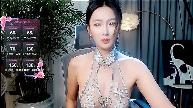 Snapshot of FeiFei-babe chatting on October 10, 12:15 pm FeiFei-babe online show from October 10, 12:15 pm