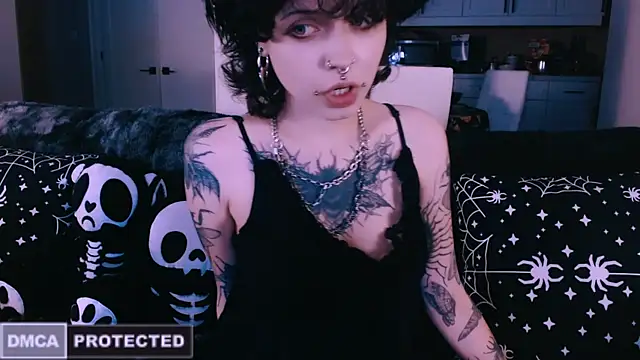 NaughtyLittleFox online show from March 8, 7:34 am