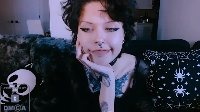 Snapshot of NaughtyLittleFox chatting on July 26, 3:58 am NaughtyLittleFox online show from July 26, 3:58 am