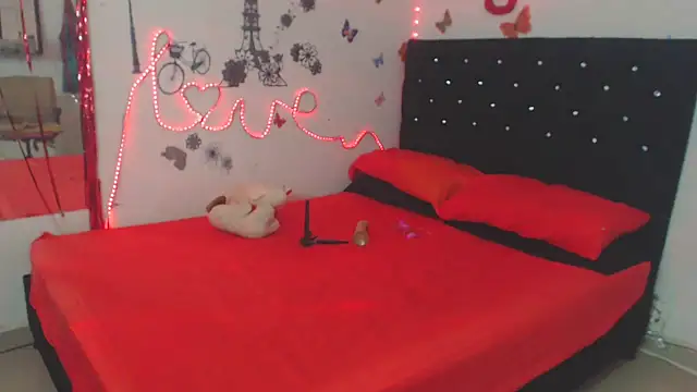 brigitht online show from September 28, 1:11 am