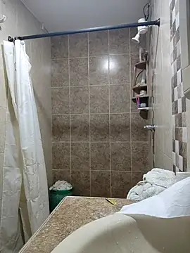 brigitht online show from November 25, 3:28 am