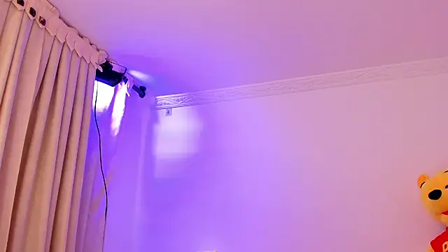 shanel taylor online show from February 14, 7:59 am