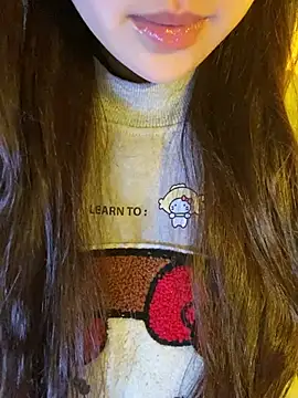 minmin2kk5 online show from February 8, 2:42 pm