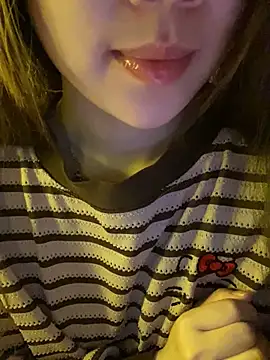 minmin2kk5 online show from February 26, 3:44 pm