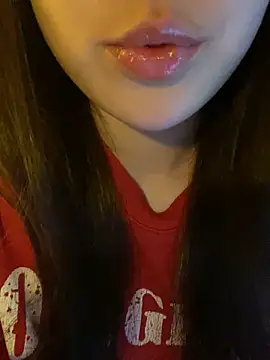 minmin2kk5 online show from April 1, 4:04 pm