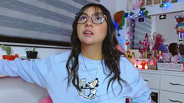 Littlerouse  online show from January 25, 5:18 am