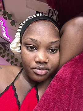 Snapshot of Queen_Arnah254 chatting on June 15, 9:44 am Queen Arnah254 online show from June 15, 9:44 am