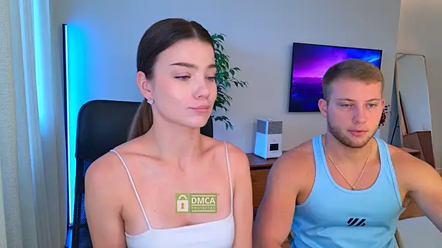 Jony and Jessica online show from June 12, 5:28 am