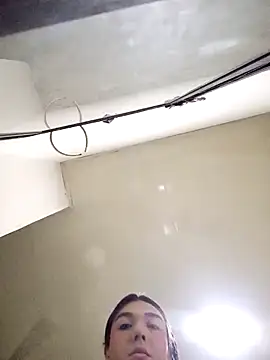 saracaball  online show from September 19, 3:52 am