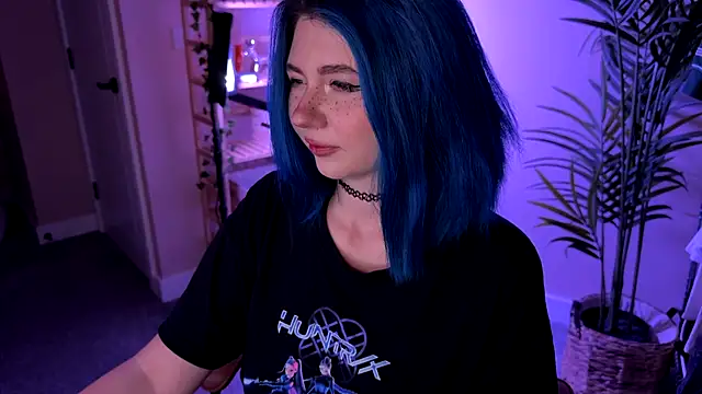  vixenp online show from December 17, 7:31 pm