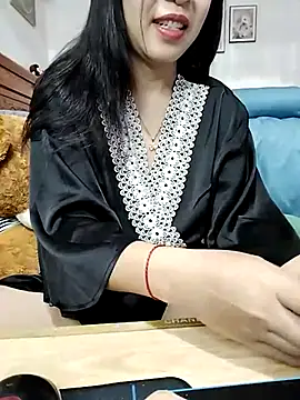 cream1299 online show from March 1, 8:53 pm