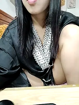 cream1299 online show from March 9, 9:13 am