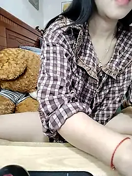 cream1299 online show from March 22, 9:53 pm