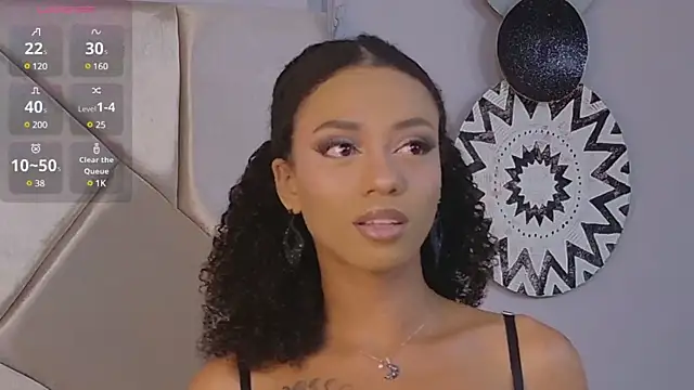 Nahomi King online show from January 10, 1:09 pm