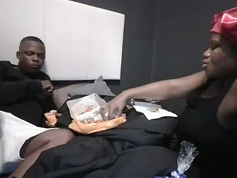 Snapshot of THEEBOSSTEE chatting on October 1, 7:31 pm THEEBOSSTEE online show from October 1, 7:31 pm