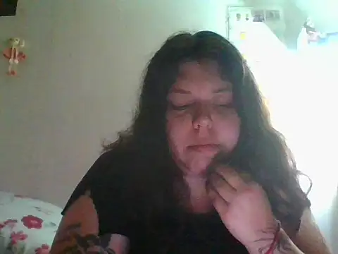 Snapshot of scarletttlove chatting on April 19, 3:50 am scarletttlove online show from April 19, 3:50 am