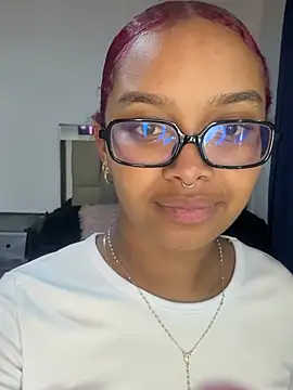 gretell evans online show from February 21, 1:39 am