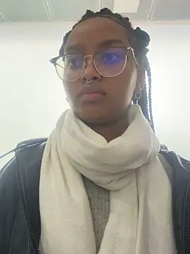 gretell evans online show from April 17, 6:55 pm