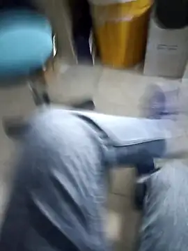 Snapshot of bangaloresexyguy chatting on January 7, 11:07 pm bangaloresexyguy online show from January 7, 11:07 pm