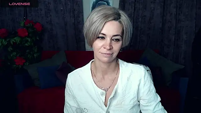Snapshot of Blonde_lola444 chatting on December 28, 11:26 pm Blonde lola444 online show from December 28, 11:26 pm