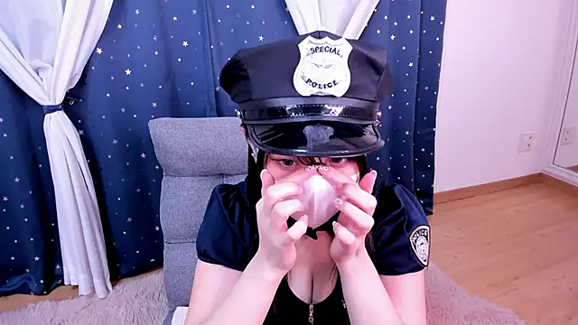 Snapshot of p_RUMiMi chatting on October 30, 11:00 am p RUMiMi online show from October 30, 11:00 am