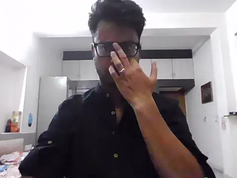 Snapshot of Daddy_HA chatting on December 14, 2:31 pm Daddy HA online show from December 14, 2:31 pm