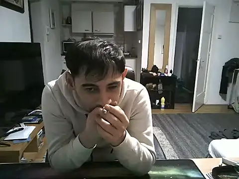 mihaimichael online show from March 4, 7:32 pm