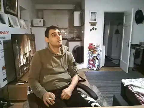 mihaimichael online show from October 14, 7:03 pm