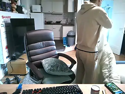 mihaimichael online show from November 17, 1:17 pm