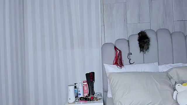 mileyerikson online show from September 25, 12:58 am