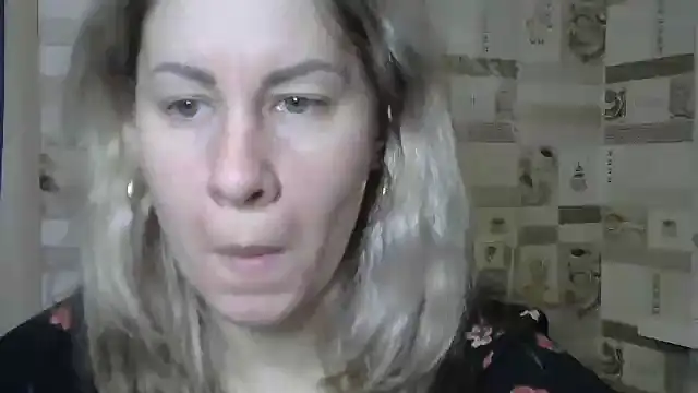 TherestlessKitty online show from February 17, 7:15 am