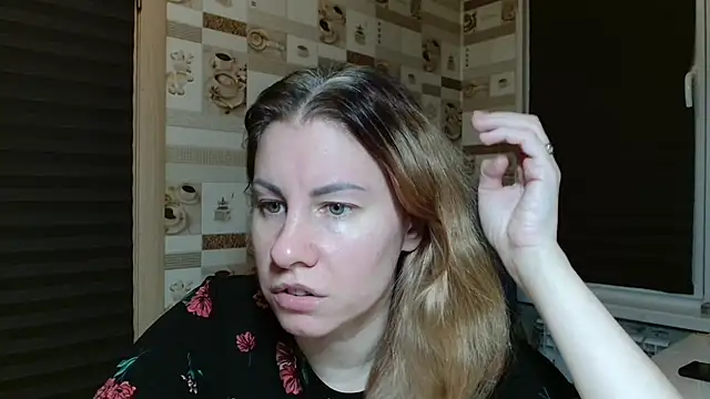 Snapshot of TherestlessKitty chatting on May 22, 10:15 pm TherestlessKitty online show from May 22, 10:15 pm