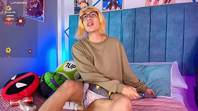 Samuel Matthew online show from October 28, 5:22 am