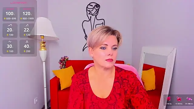 Julia Wilsone online show from October 29, 6:59 am