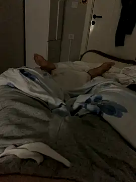 Erenn34 online show from September 11, 12:44 am