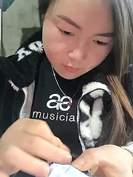 Sweetlove 77 online show from February 4, 1:23 am